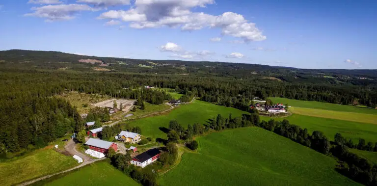 Unike overnattinger - Faråsen Tretoppgård